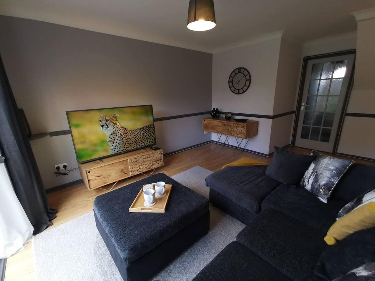 Suburban 2-Bed, Entire Home, Free Parking, Maidstone, Kent Uk Boxley Ngoại thất bức ảnh